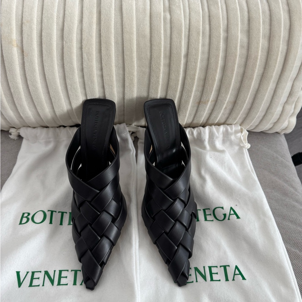 Bottega Veneta Black Woven Mules